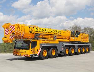 Liebherr LTM 1400-7.1 '2006